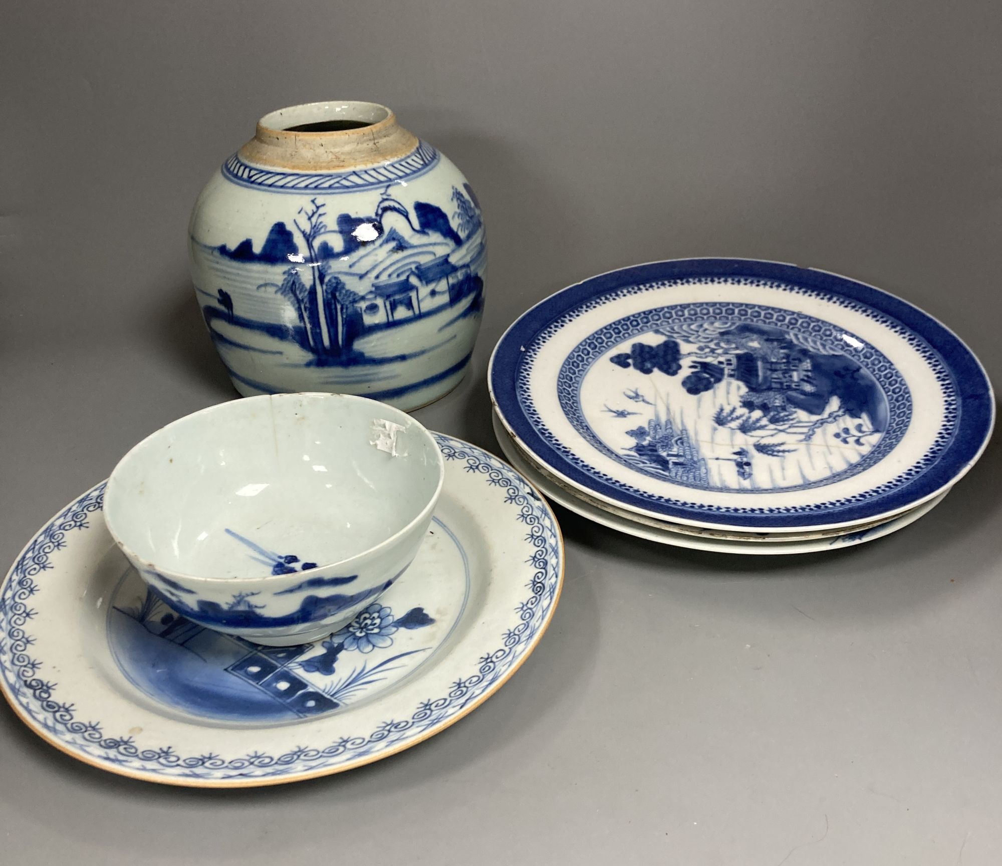 Assorted Chinese ceramics, Qing etc.